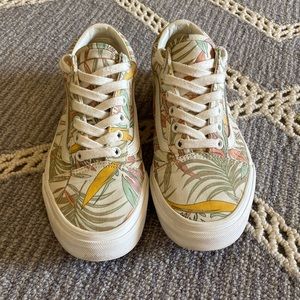Vans - Women’s Size 7.5